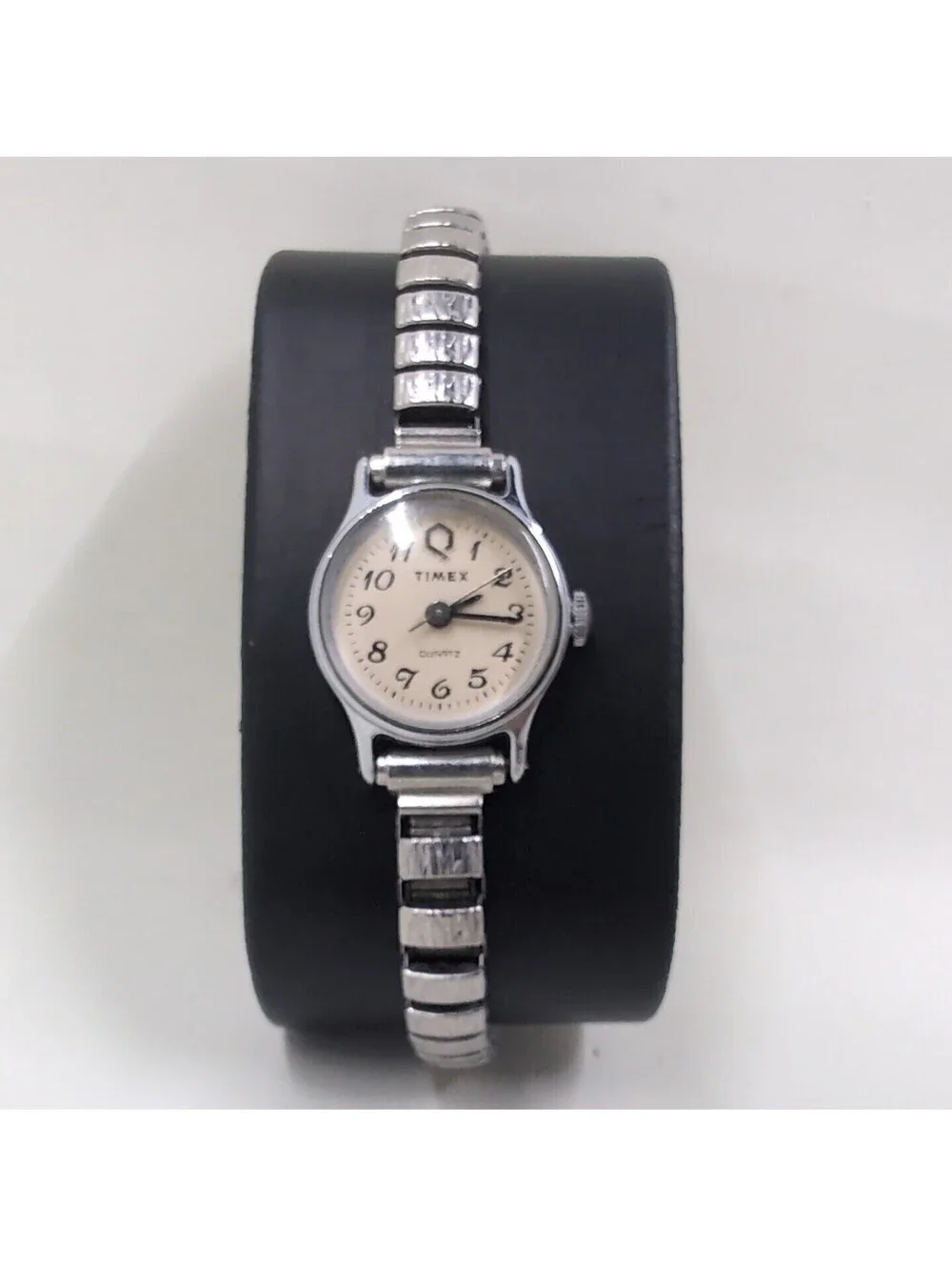 Vintage Timex Q Watch Women 19mm Pink Face Silver Tone Stretch Band New Battery